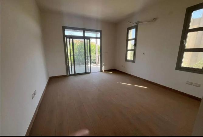 8613701 - Property Image 3