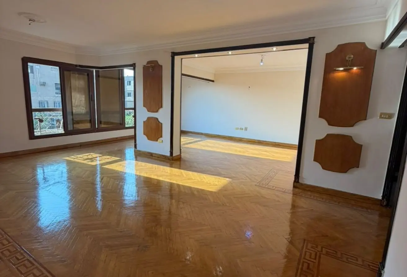 114628417 - Property Main Image