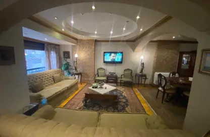 Apartment - 3 Bedrooms - 2 Bathrooms for sale in Fatma Roushdy St. - Khatem El Morsaleen - El Haram - Hay El Haram - Giza