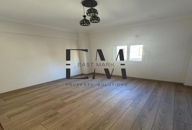 8659010 - Property Image 3