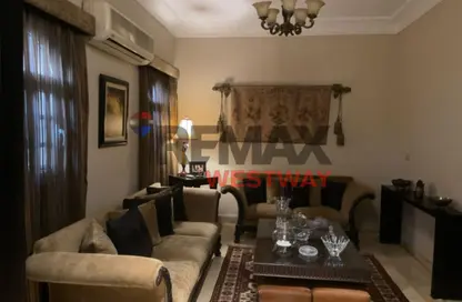 فيلا - 4 غرف نوم - 3 حمامات للبيع في 6 ويست - بيفرلي هيلز - كمبوندات الشيخ زايد - الشيخ زايد - الجيزة