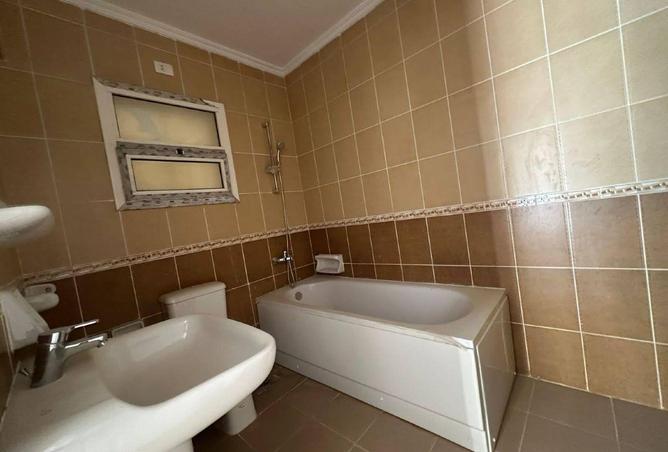 68522069 - Property Image 3