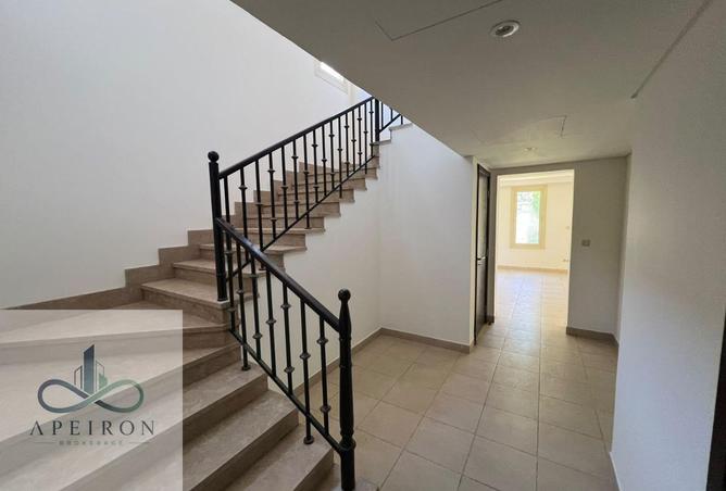 87833588 - Property Image 3
