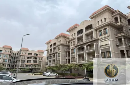 Apartment - 3 Bedrooms - 2 Bathrooms for rent in Mohamed Naguib Axis - Abou El Houl - New Cairo City - Cairo