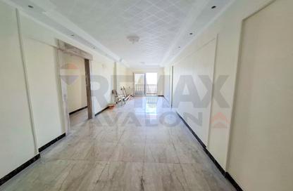 Apartment - 2 - 1 for sale in Moharam Bek - Hay Wasat - Alexandria