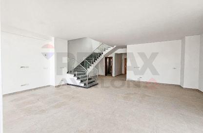 Villa - 6 Bedrooms - 5 Bathrooms for sale in New Alamein City - Al Alamein - North Coast