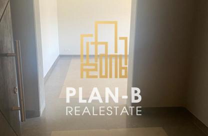 Apartment - 3 Bedrooms - 3 Bathrooms for rent in New Giza - Cairo Alexandria Desert Road - 6 October City - Giza