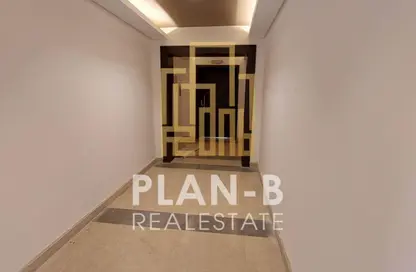 شقة - 3 غرف نوم - 3 حمامات للايجار في نيو جيزة - طريق مصر اسكندرية الصحراوي - مدينة 6 أكتوبر - الجيزة