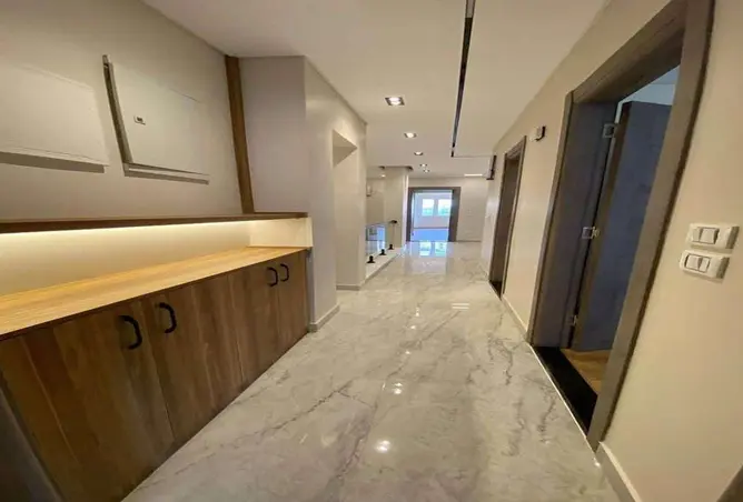 87209717 - Property Image 3