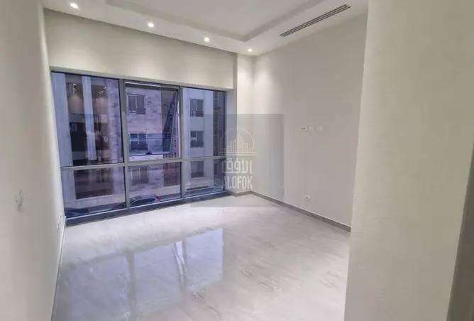113813175 - Property Image 3