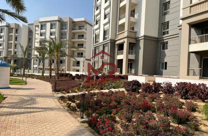 Apartment - Studio - 1 Bathroom for sale in Hyde Park Business District Mall - South Teseen St. - The 5th Settlement - New Cairo City - Cairo