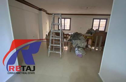 Duplex - 4 Bedrooms - 3 Bathrooms for rent in Ibrahim Nawar St. - 6th Zone - Nasr City - Cairo