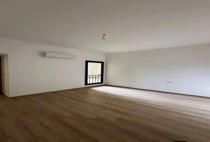 99797622 - Property Image 3