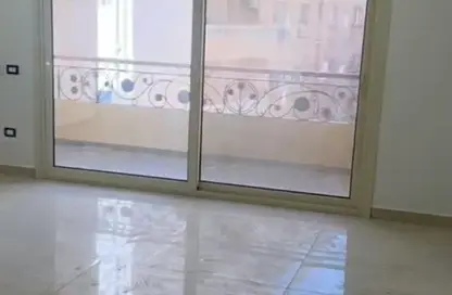 Apartment - 3 Bedrooms - 2 Bathrooms for rent in South Lotus - El Lotus - New Cairo City - Cairo