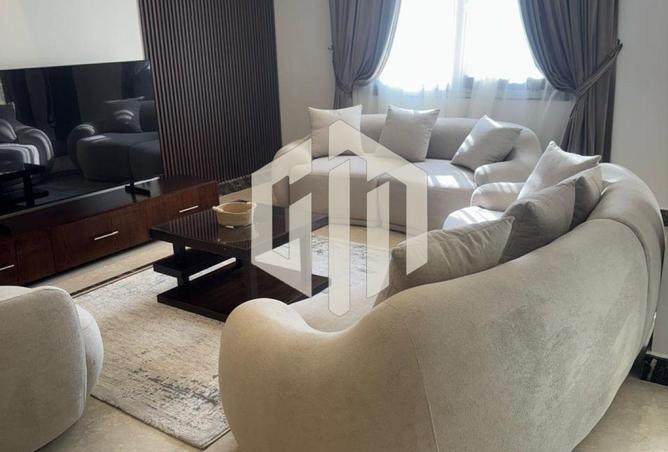 8573015 - Property Image 2