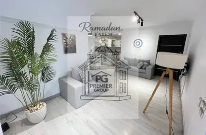 Apartment - 2 Bedrooms - 2 Bathrooms for sale in Sarayat Al Maadi - Hay El Maadi - Cairo