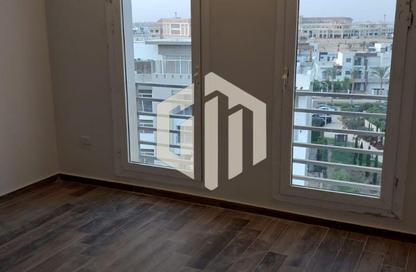 Apartment - 4 Bedrooms - 3 Bathrooms for rent in Park Corner - Hyde Park - New Cairo City - Cairo