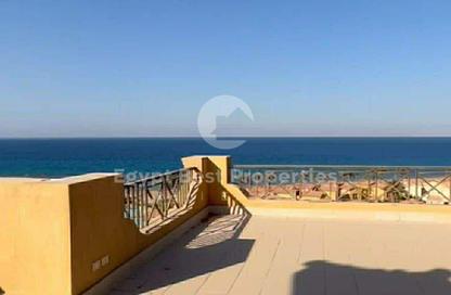 Penthouse - 2 Bedrooms - 2 Bathrooms for sale in La Vista Topaz - La Vista - Al Ain Al Sokhna - Suez