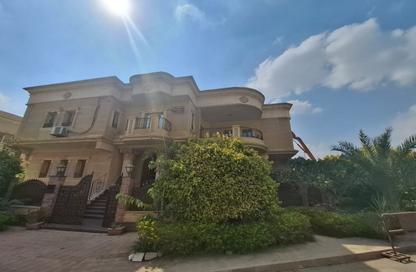 Villa - 6 - 6 for sale in Area E - Ganoob El Acadimia - New Cairo City - Cairo