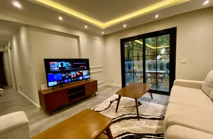 شقة - 3 غرف نوم - 3 حمامات للايجار في شارع لبنان - المهندسين - الجيزة