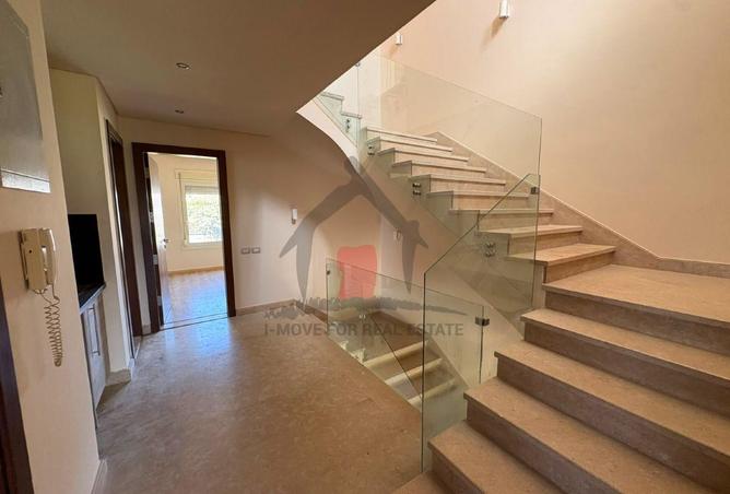 92136200 - Property Image 2