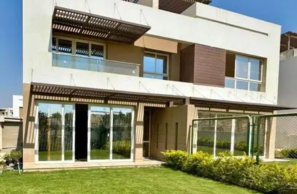 Villa - 3 Bedrooms - 3 Bathrooms for sale in Upville - Cairo Alexandria Desert Road - 6 October City - Giza