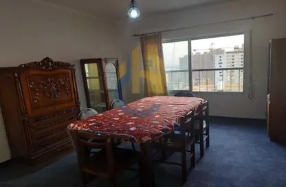 شقة - 3 غرف نوم - 2 حمامات للبيع في شارع كورنيش النيل - المعادي - حي المعادي - القاهرة