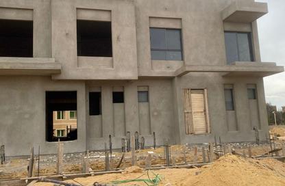 Twin House - 4 Bedrooms - 3 Bathrooms for sale in Lake West 3 - Sheikh Zayed Compounds - Sheikh Zayed City - Giza
