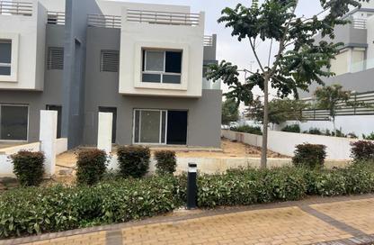 Townhouse - 4 Bedrooms - 4 Bathrooms for sale in Hyde Park - New Cairo City - Cairo