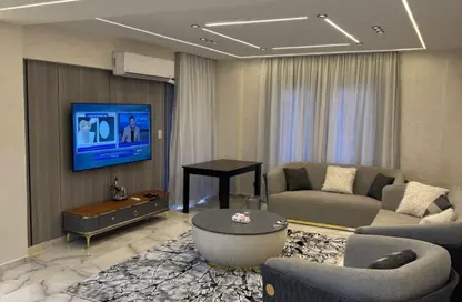 Apartment - 2 Bedrooms - 1 Bathroom for rent in El Rehab Extension - Al Rehab - New Cairo City - Cairo