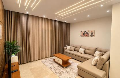 Apartment - Studio - 1 for rent in Palm Hills Village Gate - South Investors Area - New Cairo City - Cairo Apartment - Studio - 1 for rent in Palm Hills Village Gate - South Investors Area - New Cairo City - Cairo