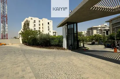 Apartment - 2 Bedrooms - 3 Bathrooms for sale in Mountain View iCity - 5th Settlement Compounds - The 5th Settlement - New Cairo City - Cairo