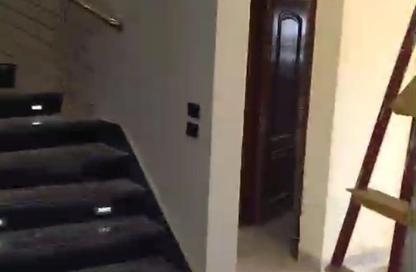 شقة - 4 غرف نوم - 4 حمامات للايجار في فليور دي فيل - المستثمرين الجنوبية - مدينة القاهرة الجديدة - القاهرة