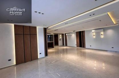 Apartment - 3 Bedrooms - 3 Bathrooms for rent in Hyde Park Central - The 6th Settlement - New Cairo City - Cairo