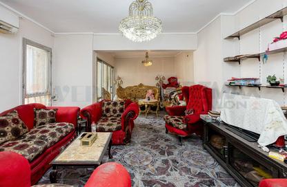 Apartment - 2 Bedrooms - 1 Bathroom for sale in Laurent - Hay Sharq - Alexandria
