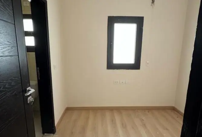 118545410 - Property Image 3