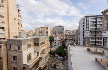 شقة - 3 غرف نوم - 3 حمامات للبيع في شارع رسمى باشا - جليم - حي شرق - الاسكندرية