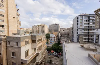 شقة - 3 غرف نوم - 3 حمامات للبيع في شارع رسمى باشا - جليم - حي شرق - الاسكندرية