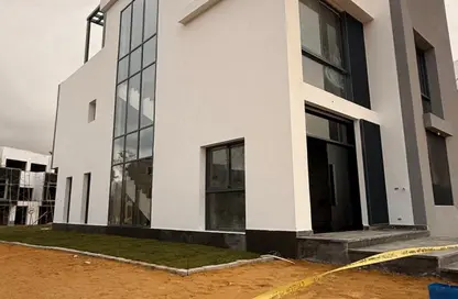Villa - 3 Bedrooms - 4 Bathrooms for sale in Eastshire compound - 5th Settlement Compounds - The 5th Settlement - New Cairo City - Cairo Villa - 3 Bedrooms - 4 Bathrooms for sale in Eastshire compound - 5th Settlement Compounds - The 5th Settlement - New Cairo City - Cairo