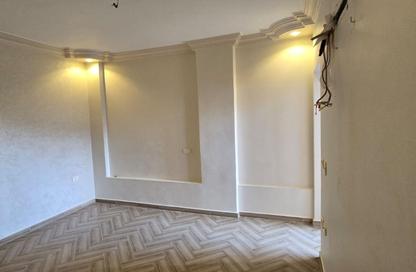 Apartment - 3 Bedrooms - 2 Bathrooms for rent in Galleria Moon Valley - South Investors Area - New Cairo City - Cairo