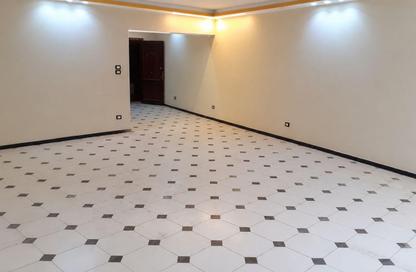 Apartment - 3 Bedrooms - 2 Bathrooms for sale in Shehab St. - Mohandessin - Giza