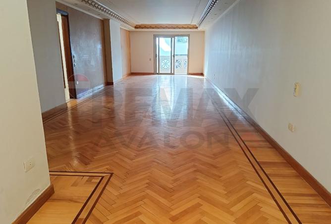 97725631 - Property Main Image