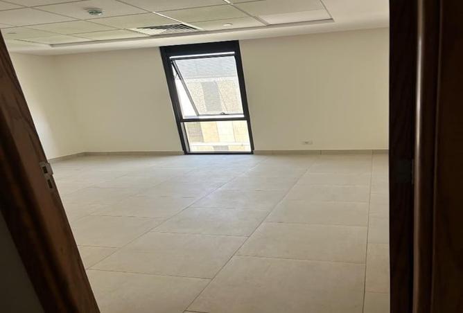 8300086 - صورة العقار 3