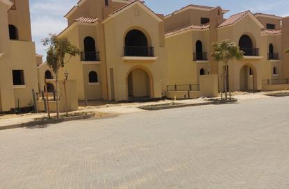 Villa - 3 Bedrooms - 3 Bathrooms for sale in Sarai - Mostakbal City Compounds - Mostakbal City - Future City - Cairo