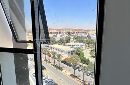 Office Space - Studio - 1 Bathroom for sale in Hyde Park Business District Mall - South Teseen St. - The 5th Settlement - New Cairo City - Cairo
