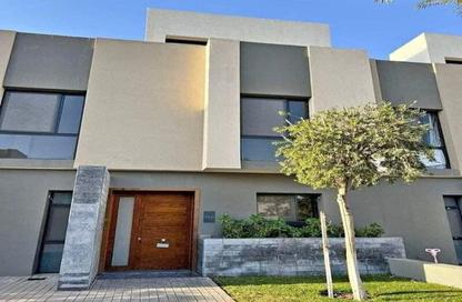 Townhouse - 4 - 4 for sale in Creek Town - The 1st Settlement - New Cairo City - Cairo