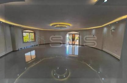 Villa - 3 - 3 for sale in Al Yasmeen Square - El Yasmeen - New Cairo City - Cairo
