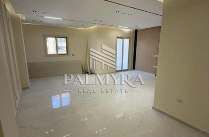 Apartment - 3 - 2 for sale in 4th District - 6 October City - Giza