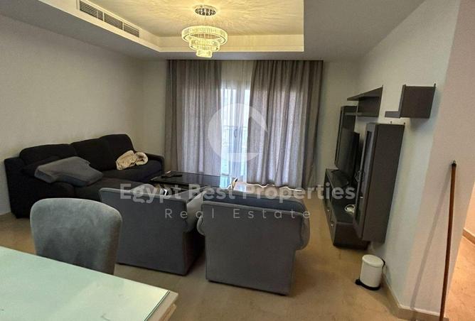 82104307 - Property Image 3