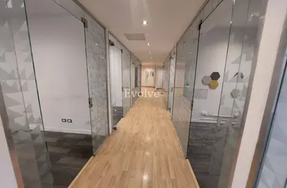 Office Space - Studio - 2 Bathrooms for rent in Zahraa Al Maadi St. - Degla - Hay El Maadi - Cairo